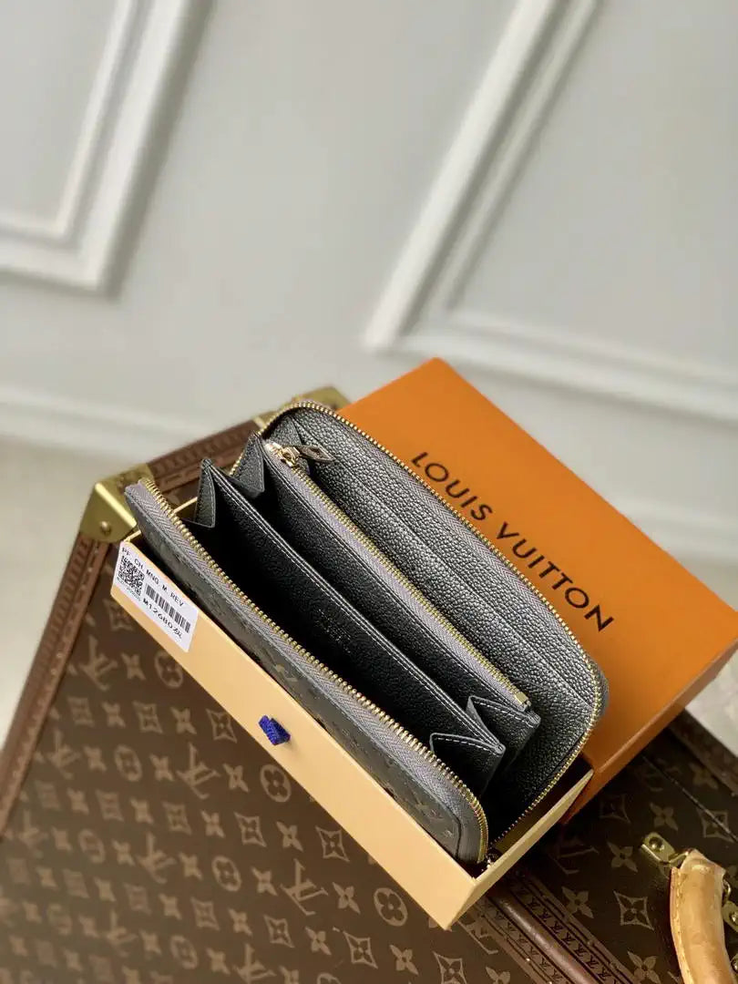 LV M12680 Louis Vuitton Zipper Wallet  Monogram Empreinte Pearl Gray