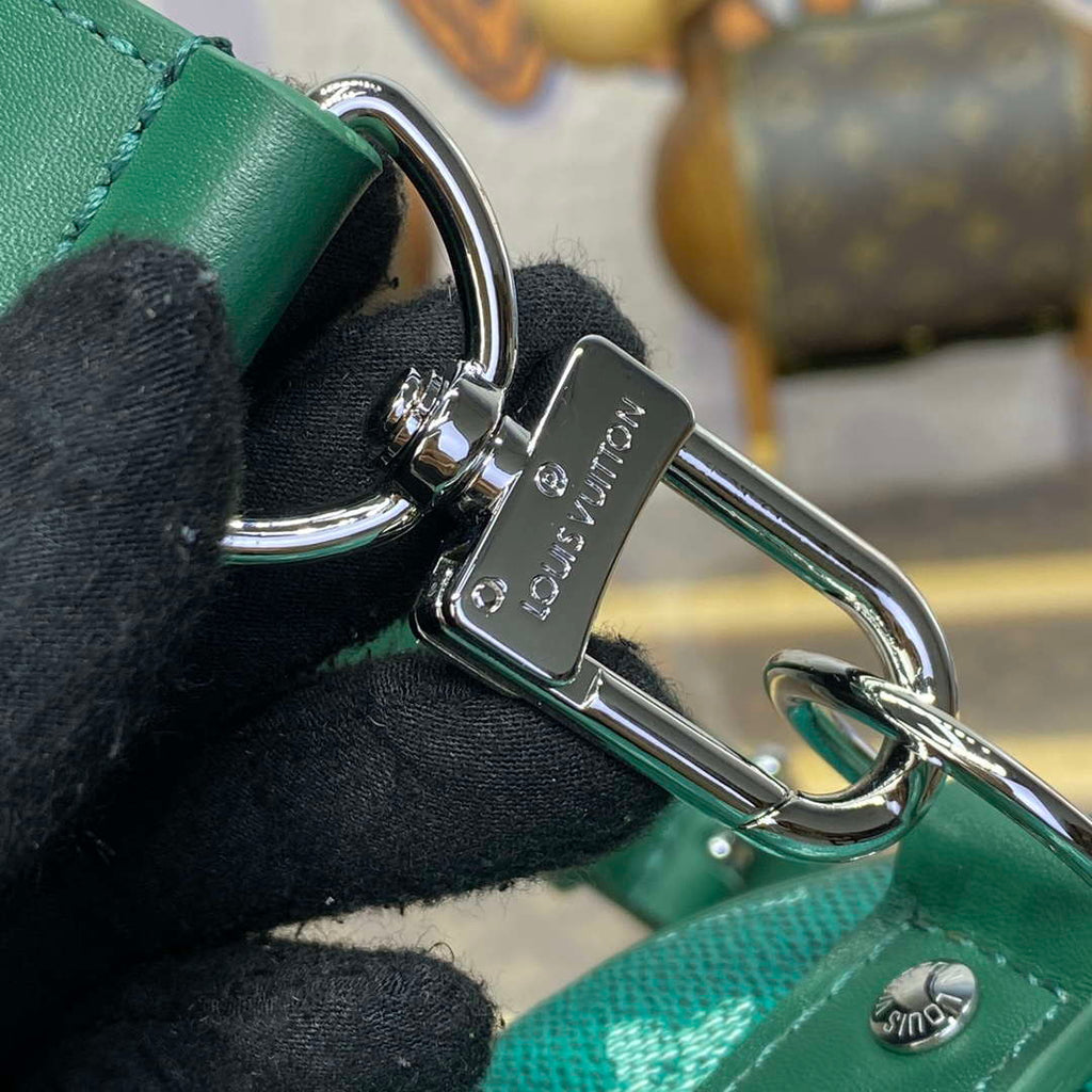 LV M12684 Louis Vuitton Keepall Bandouliere 25 City Bag Green