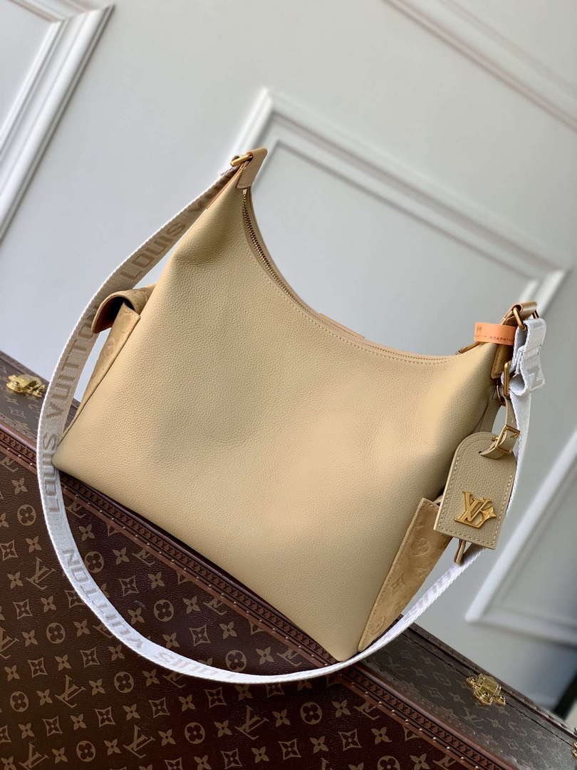 LV M12697 Louis Vuitton Hobo Cargo Bag Beige - Default Title - View 3
