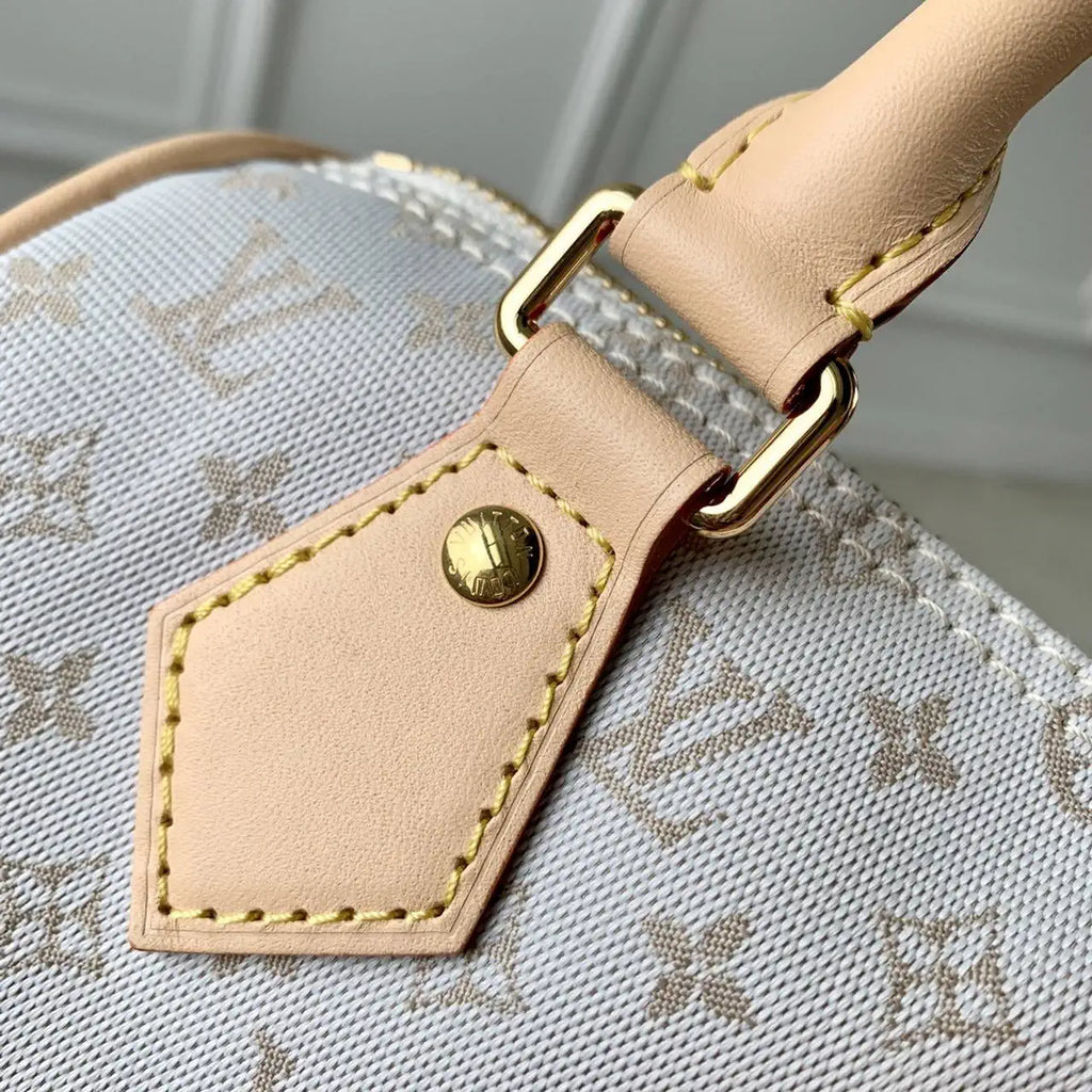 LV M12747 Speedy Bandouliere 20 Bag Mastic Cream