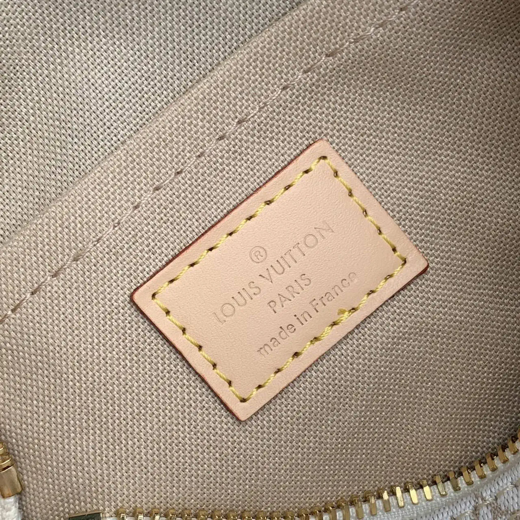 LV M12747 Speedy Bandouliere 20 Bag Mastic Cream