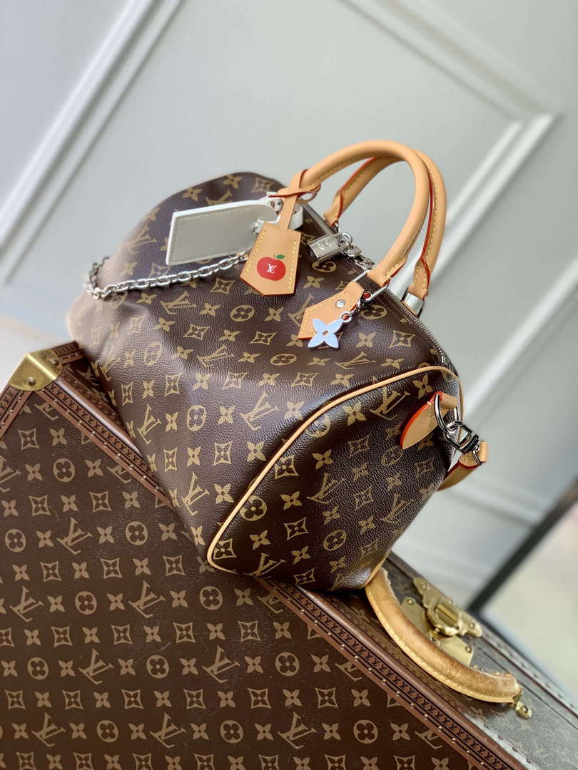 LV M12803 Louis Vuitton 57th Street NYC Speedy Soft 30 Bag - Default Title - View 2
