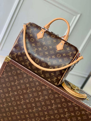 LV M12803 Louis Vuitton 57th Street NYC Speedy Soft 30 Bag - Default Title - View 3