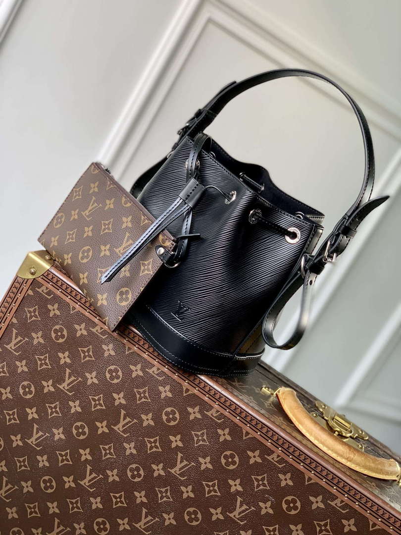 LV M12847 Louis Vuitton No¨¦ BB Bucket Bag Black