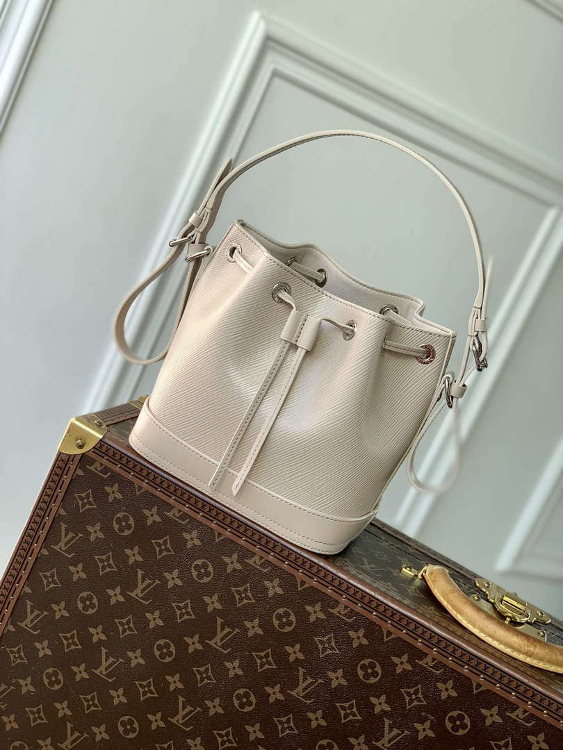 LV M12848 Louis Vuitton No¨¦ BB Bucket Bag Quartz White
