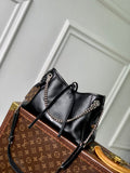 LV M12888 Louis Vuitton CarryAll Vibe BB Bag Black