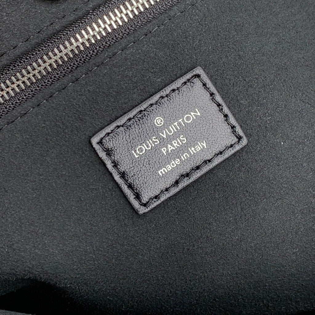 LV M12888 Louis Vuitton CarryAll Vibe BB Bag Black