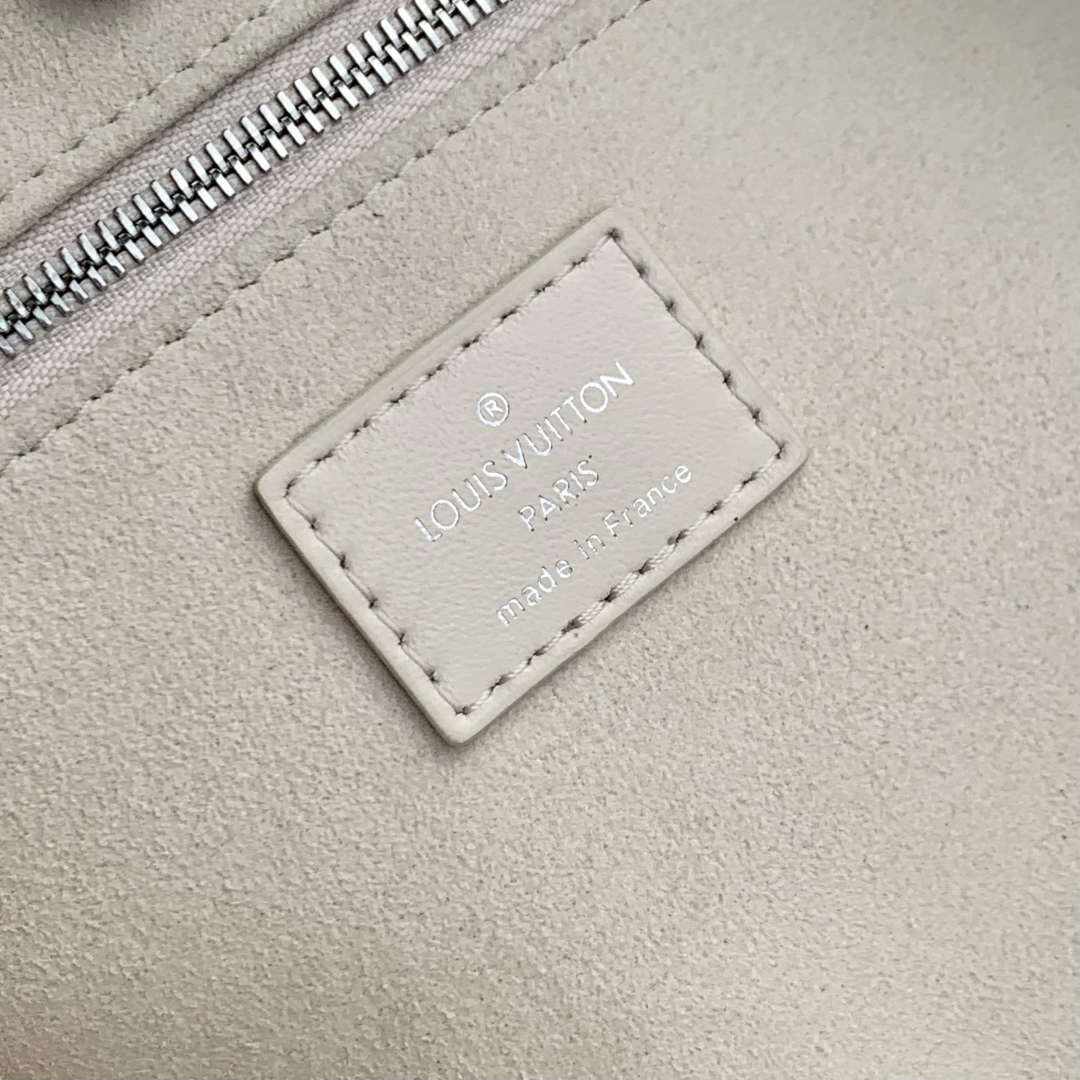 LV M12919 Louis Vuitton CarryAll Cargo Vibe PM Bag Vanilla