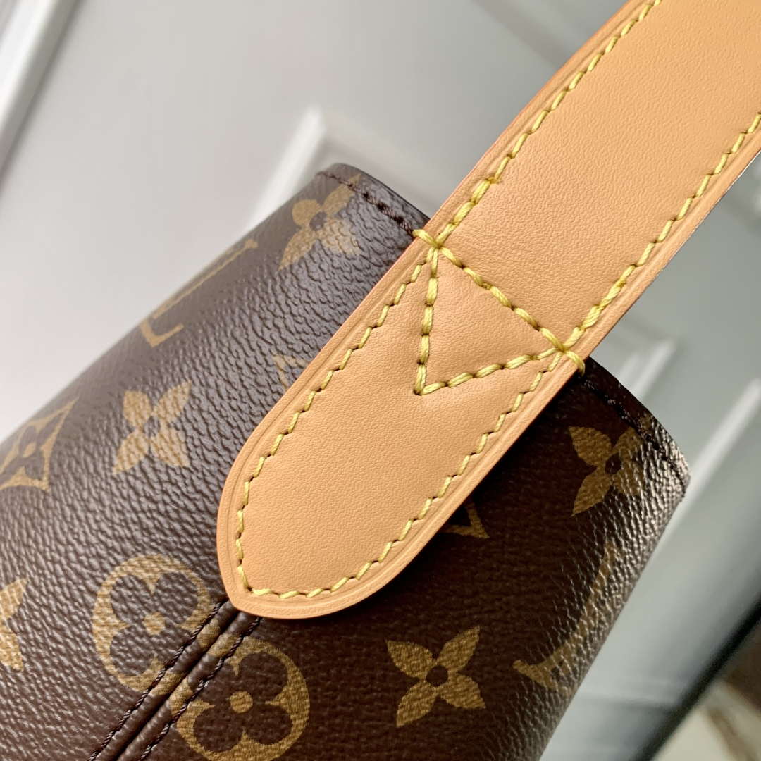 LV M12926 Louis Vuitton All In GM Bucket Style Bag Monogram