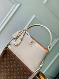 LV M12929 Louis Vuitton Capucines MM Souple Bag Greige