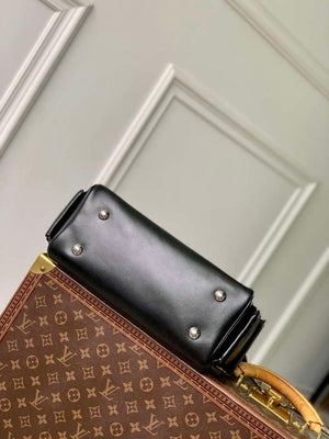 LV M12934 Louis Vuitton Speedy Cargo Vibe Bag Black - Default Title - View 4