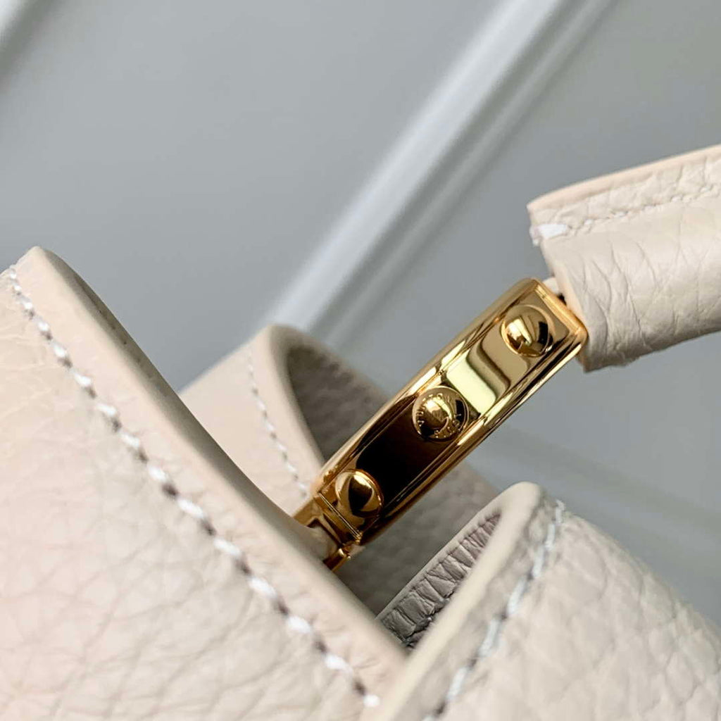 LV M12938 Louis Vuitton Capucines MM Handbag Quartz White