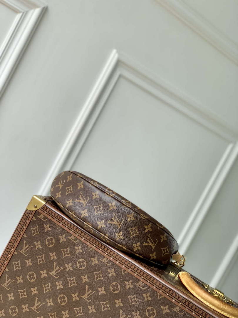 LV M12939 Louis Vuitton Looping Handbag Monogram