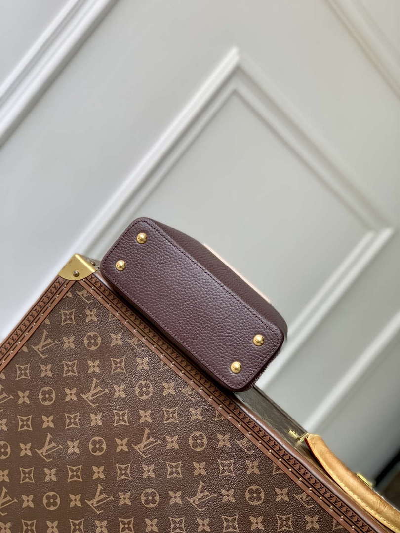 LV M12952 Louis Vuitton Capucines Mini Bag Taurillon leather Chocolate Brown