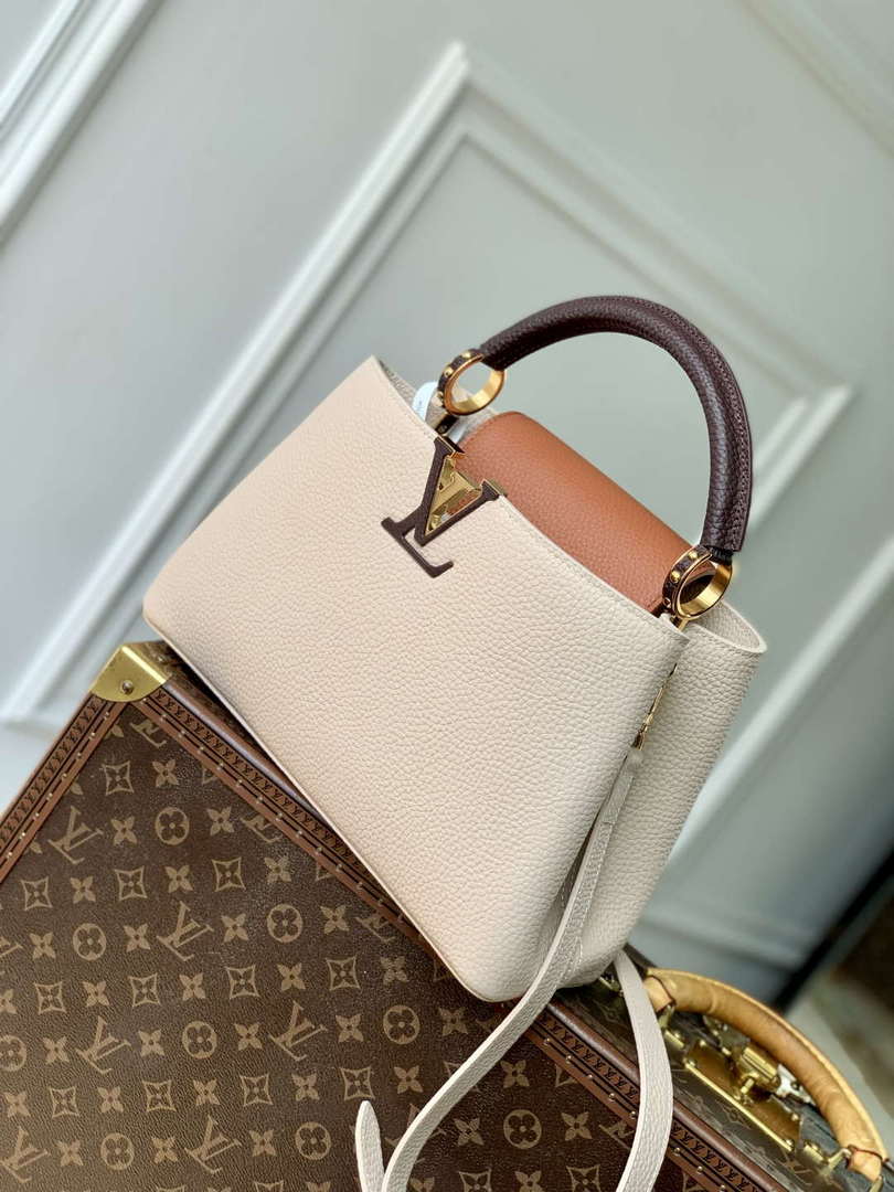 LV M12956 Louis Vuitton Capucines MM Bag Taurillon leather Galet Gray