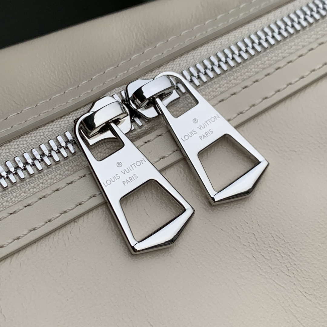 LV M12965 Louis Vuitton Speedy Cargo Vibe Bag Vanilla
