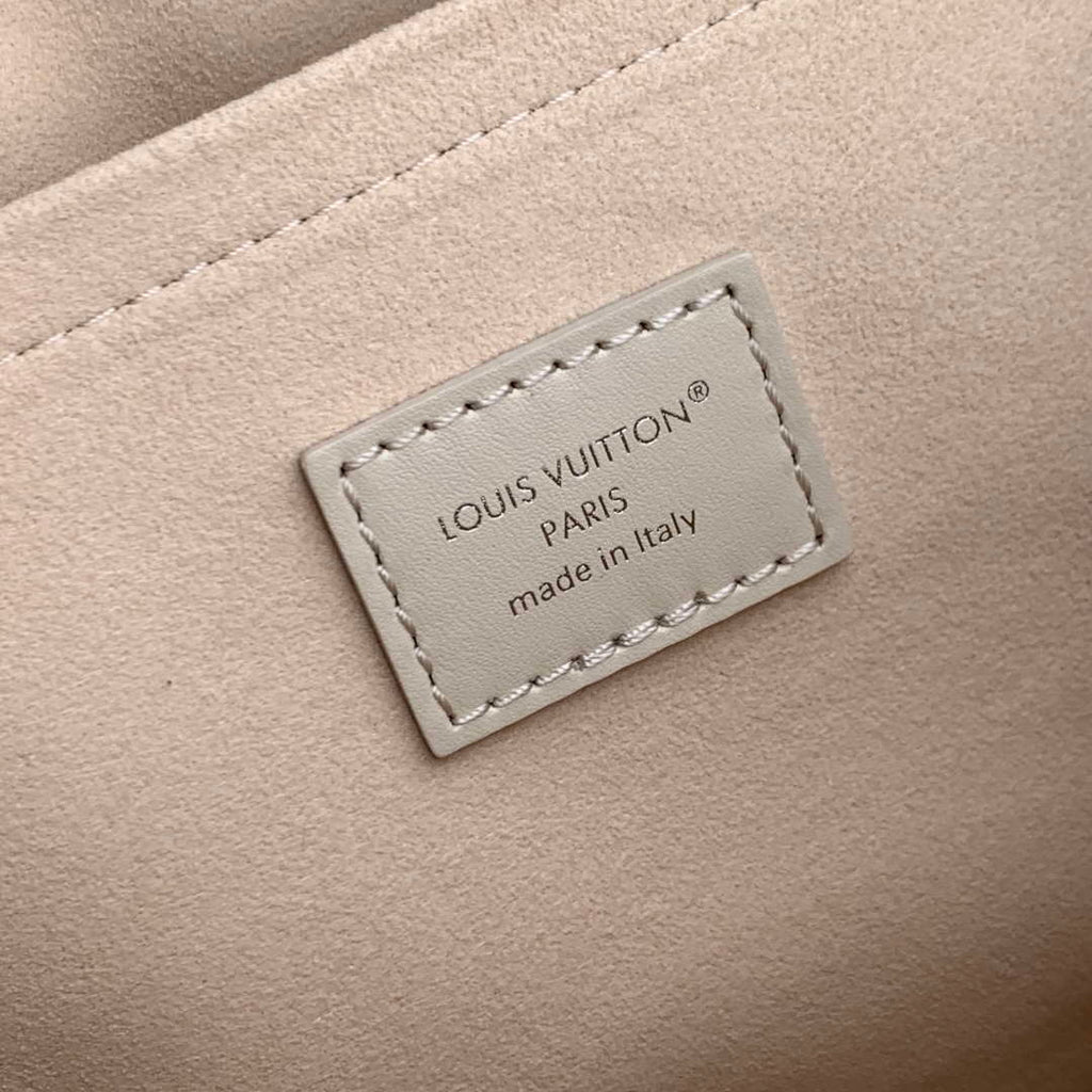 LV M12965 Louis Vuitton Speedy Cargo Vibe Bag Vanilla