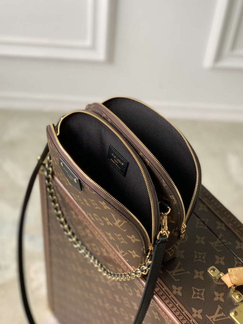 LV M12996 Louis Vuitton Be Alma Bag Monogram
