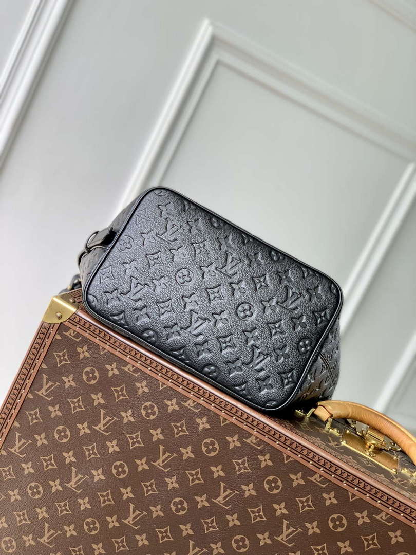 LV M13044 Louis Vuitton All In GM Bag Monogram Empreinte leather Black