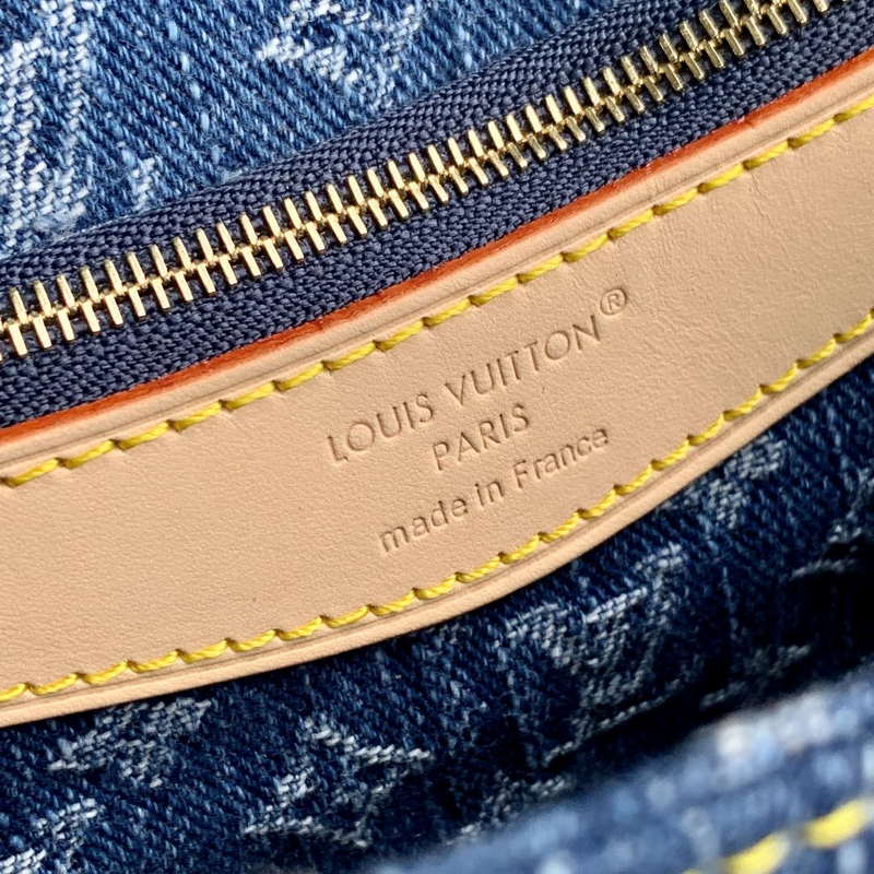 LV M13070 Louis Vuitton Diane Handbag Denim Blue - Default Title - View 8