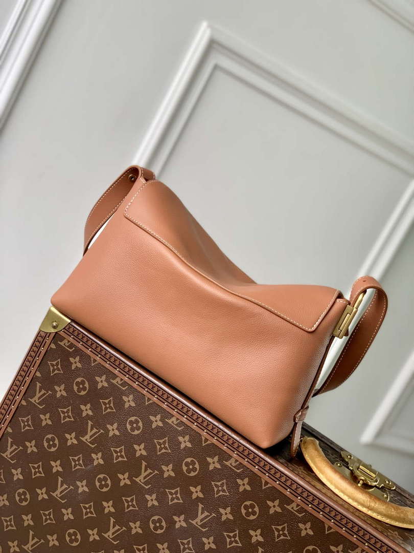 LV M13151 Louis Vuitton Low Key Messenger Bag Cognac Brown - Default Title - View 11