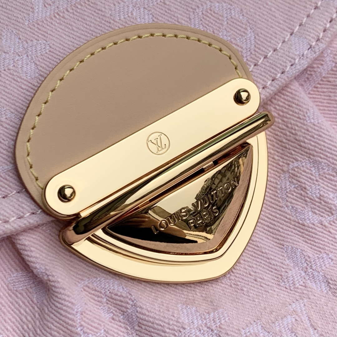 LV M13347 Louis Vuitton Sunset Handbag Washed Pink