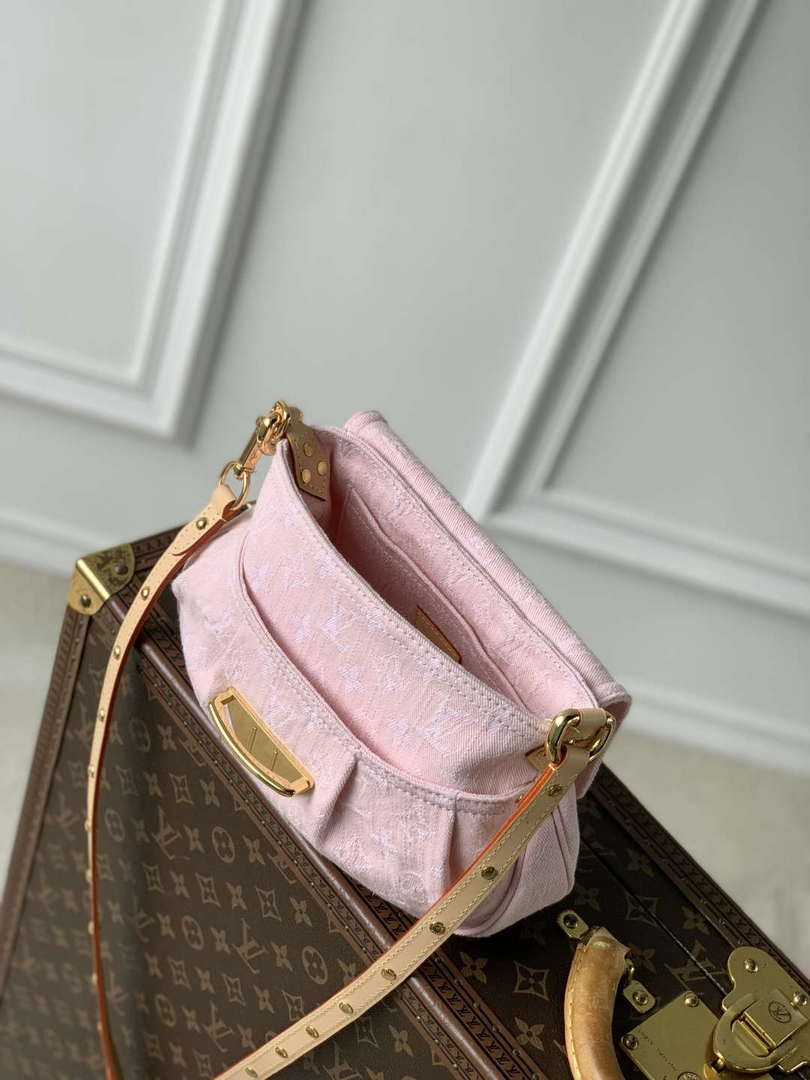 LV M13347 Louis Vuitton Sunset Handbag Washed Pink