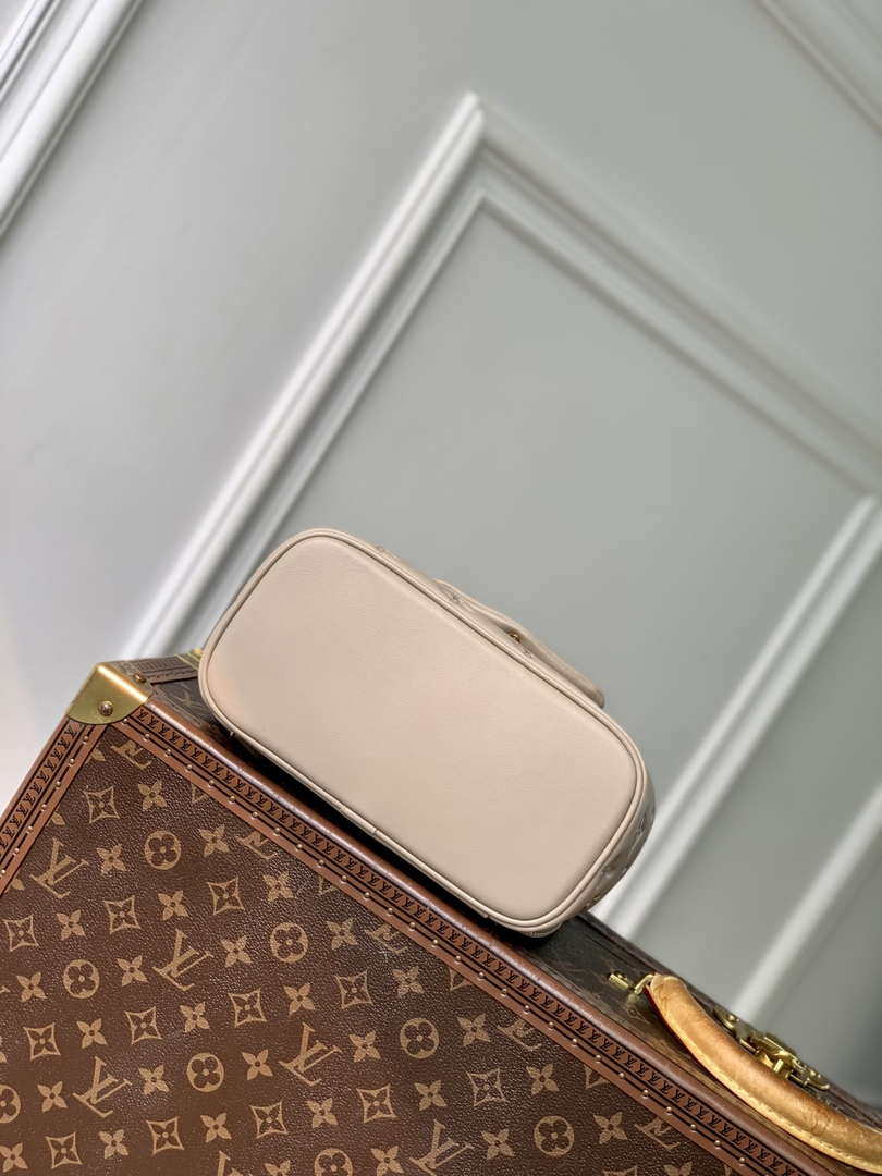 LV M13358 Louis Vuitton Coussin Backpack PM Galet - Default Title - View 4