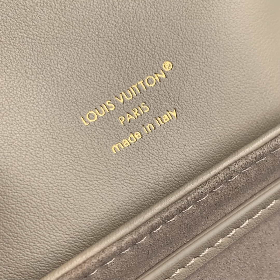 LV M13358 Louis Vuitton Coussin Backpack PM Galet