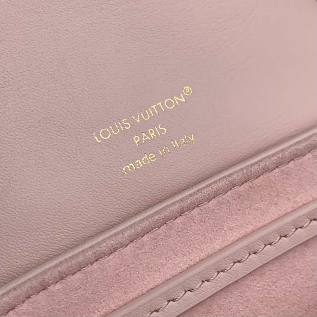 LV M13389 Louis Vuitton Coussin Backpack Mini Pink