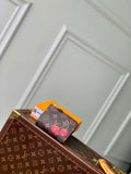 LV M13420 Louis Vuitton LV x TM Lisa Wallet