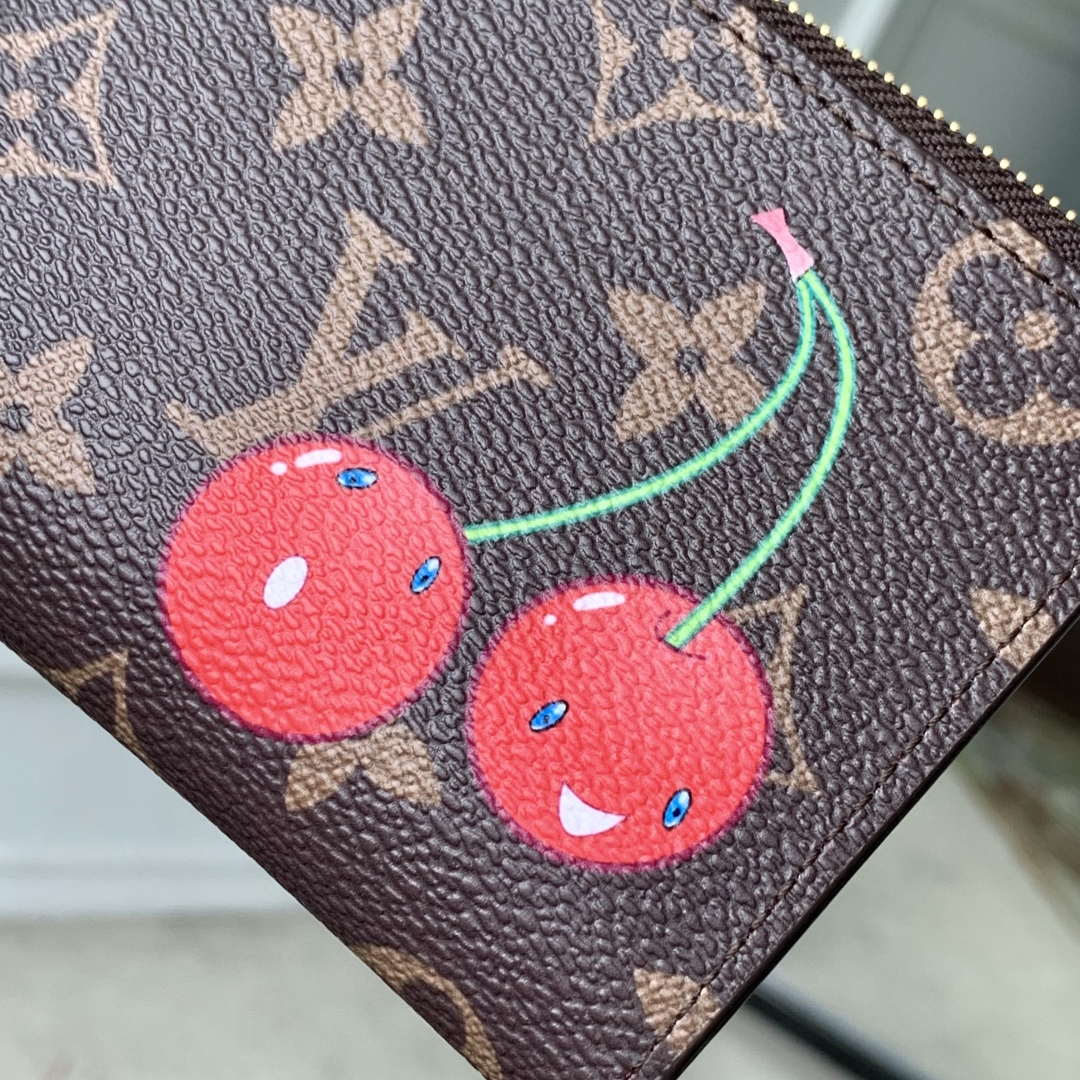 LV M13420 Louis Vuitton LV x TM Lisa Wallet