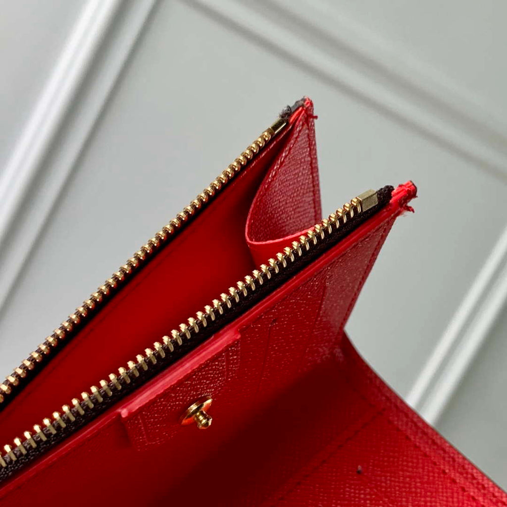 LV M13420 Louis Vuitton LV x TM Lisa Wallet