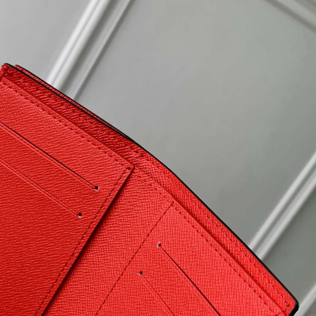 LV M13420 Louis Vuitton LV x TM Lisa Wallet