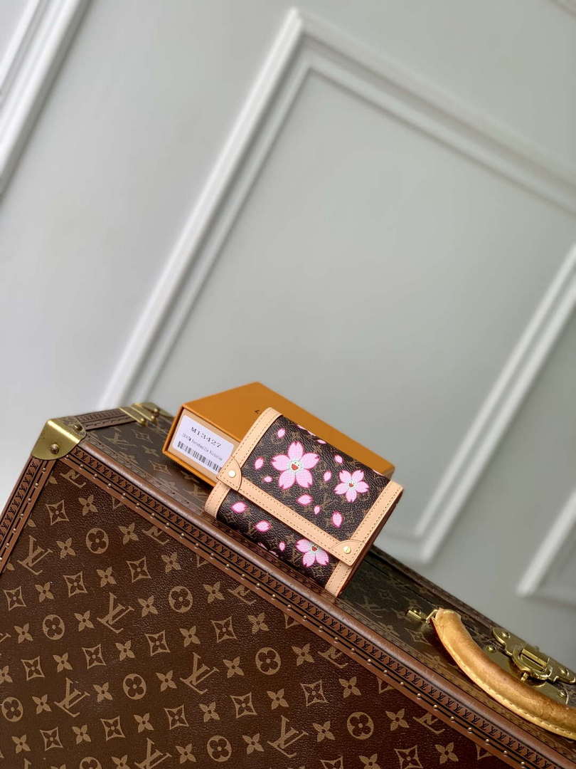 LV M13427 Louis Vuitton LV x TM Victorine Wallet Sakura Brown