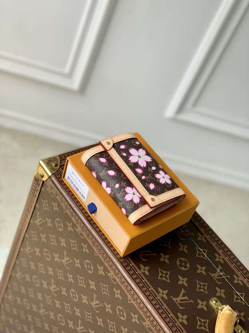 LV M13427 Louis Vuitton LV x TM Victorine Wallet Sakura Brown