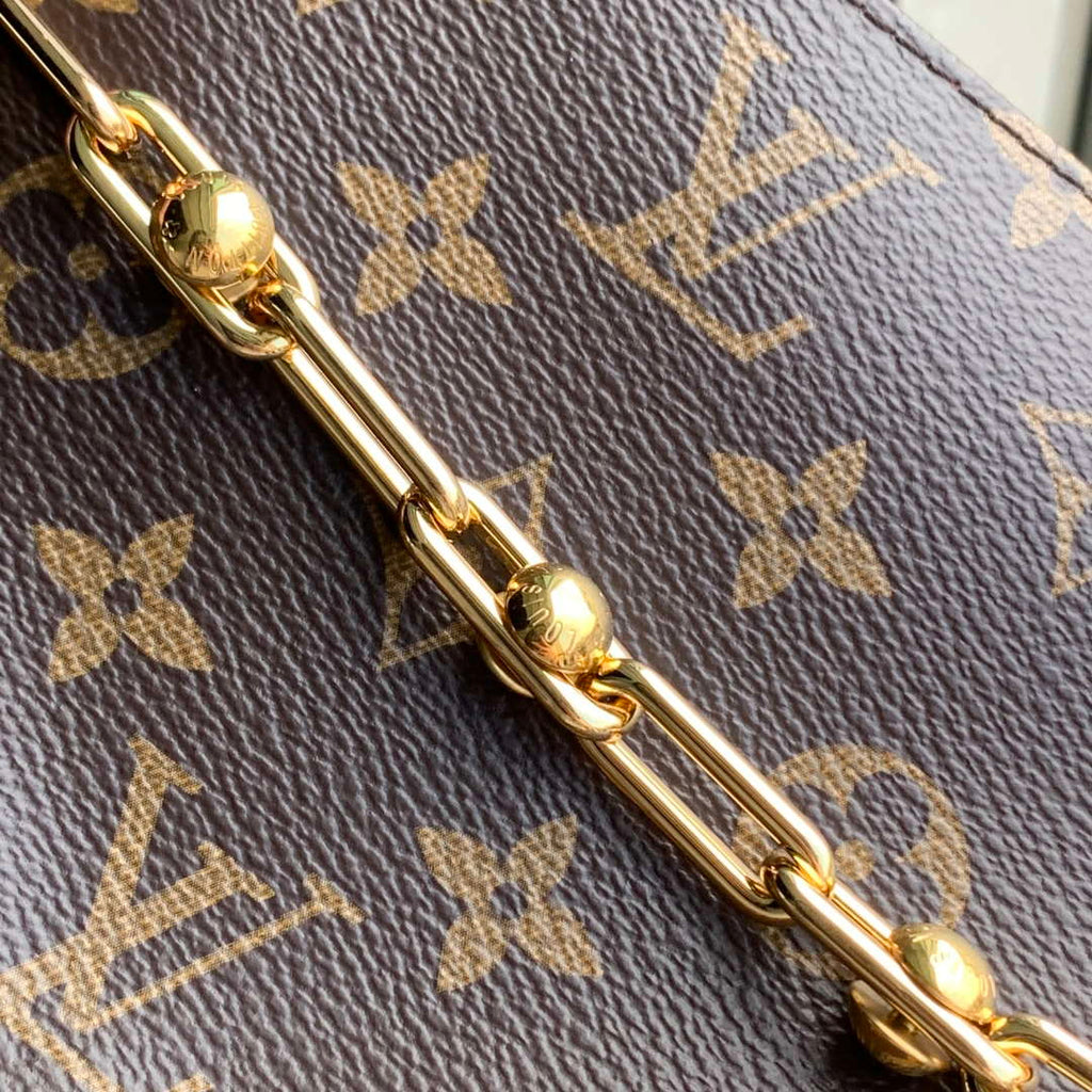 LV M13440 Louis Vuitton LV x TM Pochette Accessoires