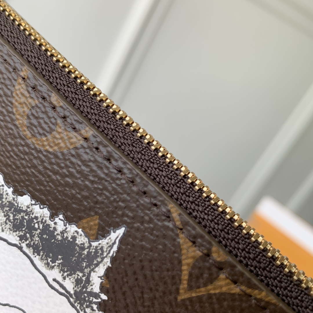 LV M13559 Louis Vuitton Key Pouch S