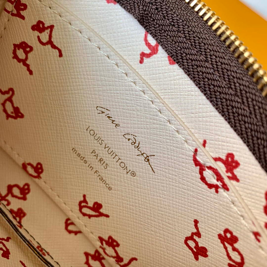 LV M13559 Louis Vuitton Key Pouch S
