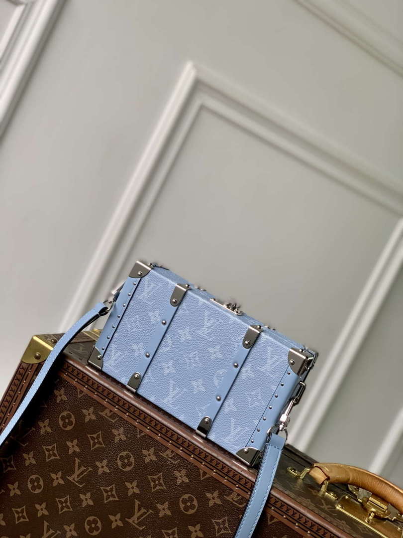 LV M13562 Louis Vuitton Wallet Trunk Taigarama Denim Blue