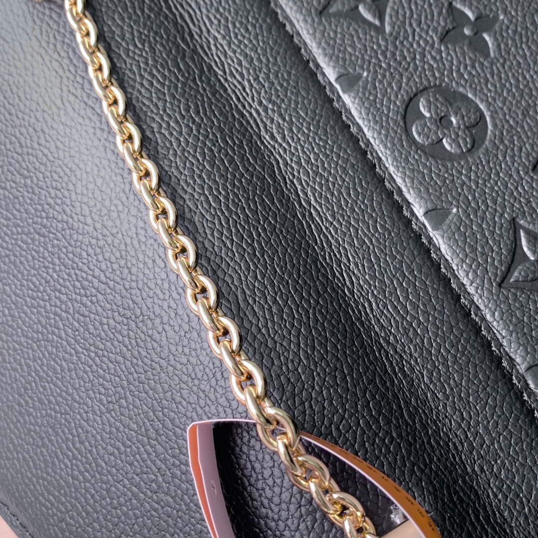 LV M13569 Louis Vuitton Wallet On Chain Rosy Bag Black