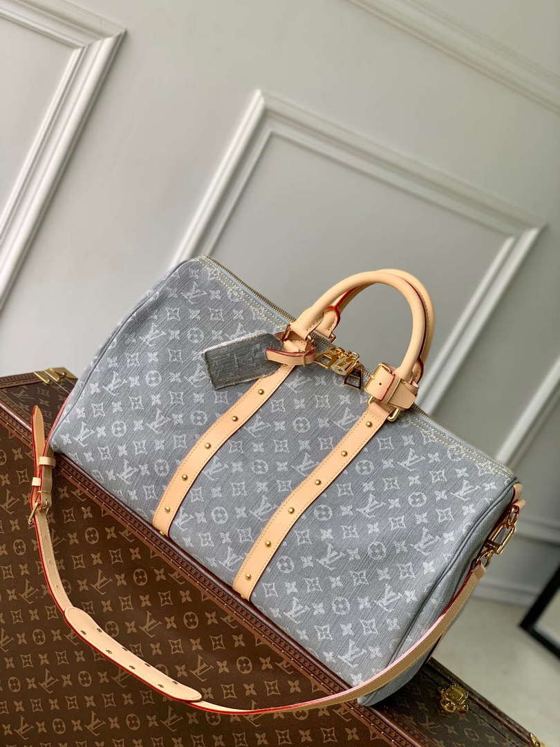 LV M13748 Louis Vuitton Keepall Bandouliere 45 Bag Cloudy Gray - Default Title - View 1