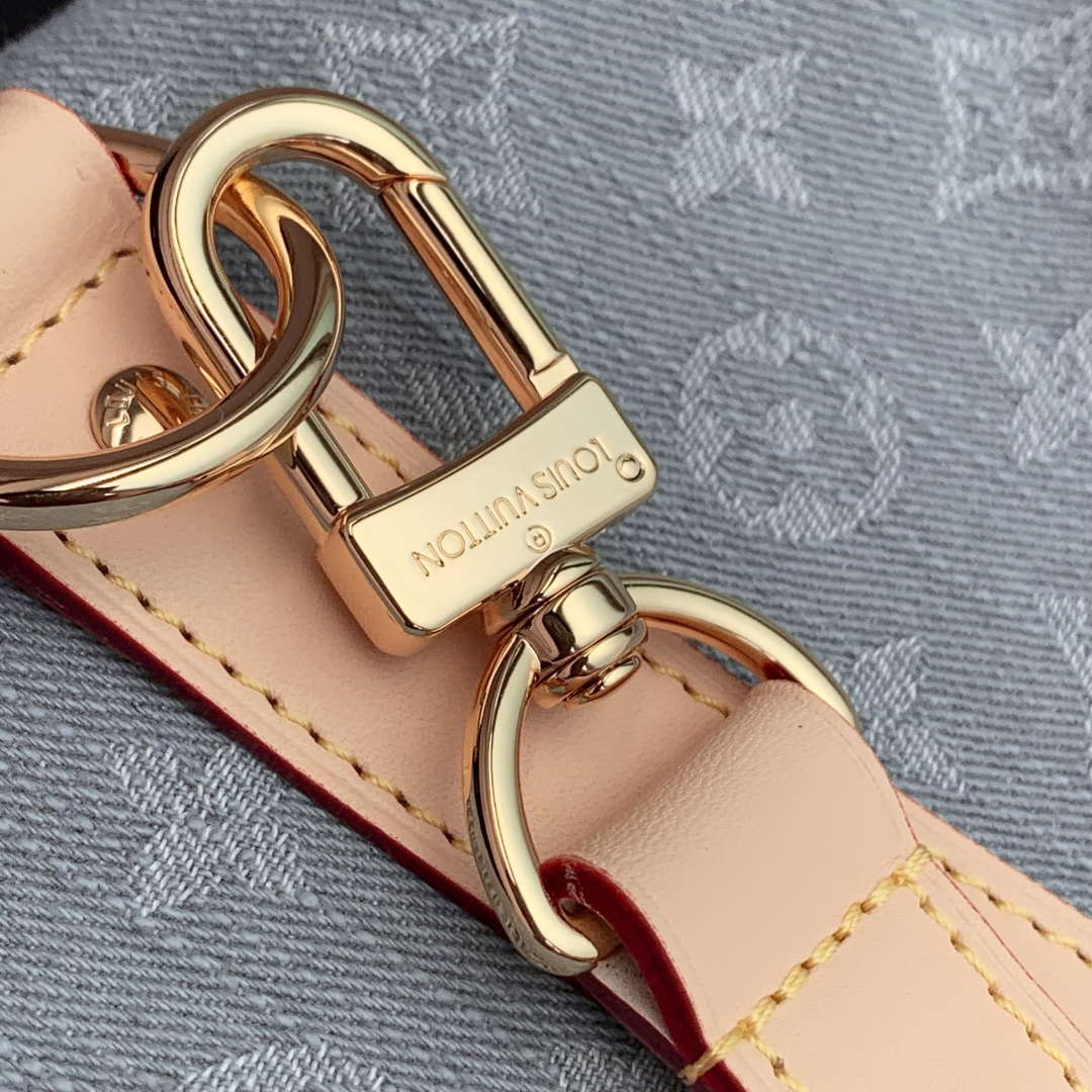 LV M13748 Louis Vuitton Keepall Bandouliere 45 Bag Cloudy Gray - Default Title - View 5