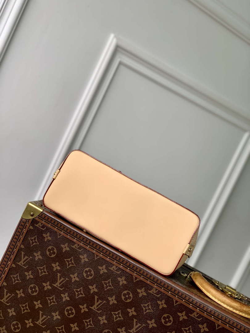 LV M13750 Louis Vuitton Cosmetic Pouch GM Bag Pink - Default Title - View 4