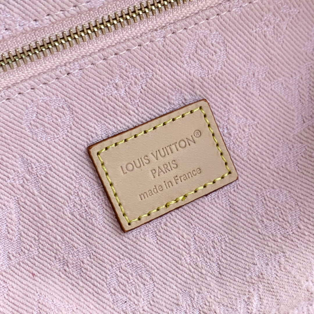 LV M13750 Louis Vuitton Cosmetic Pouch GM Bag Pink