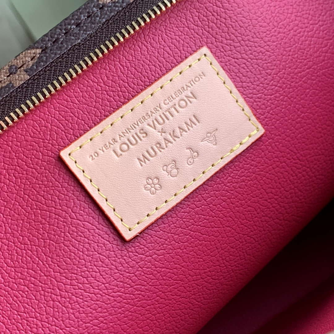 LV M13762 Louis Vuitton LV x TM Trio Toiletry Pouch Monogram