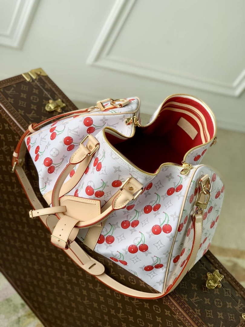 LV M13764 Louis Vuitton LV x TM Keepall Bandouliere 45 Bag White