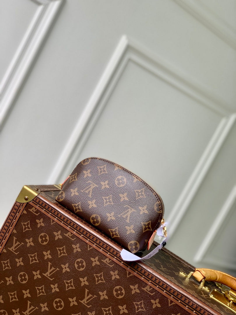 LV M13766 Louis Vuitton LV x TM Cosmetic Pouch PM