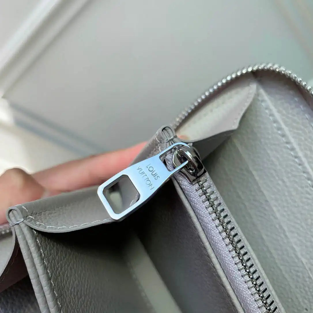 LV M13825 Louis Vuitton Zippy Wallet Gray Monogram Empreinte