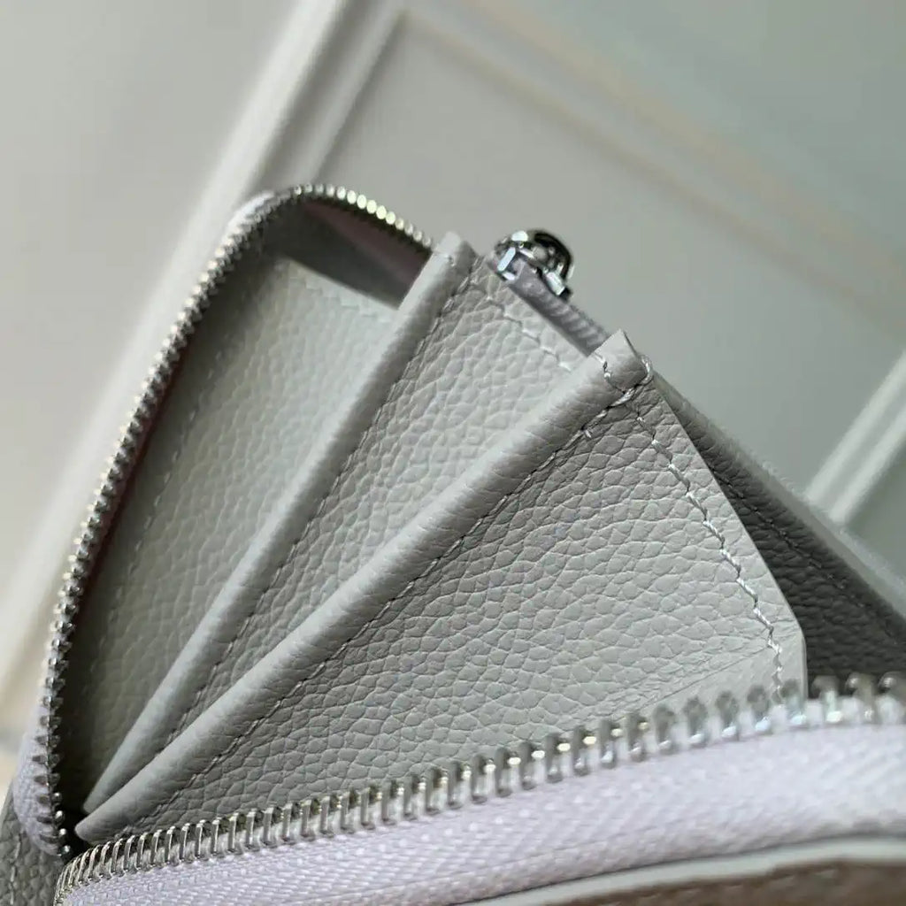 LV M13825 Louis Vuitton Zippy Wallet Gray Monogram Empreinte